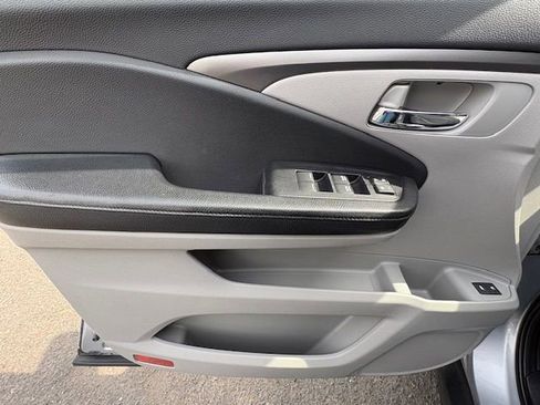 Used 2018 Honda Pilot EX-L image 13