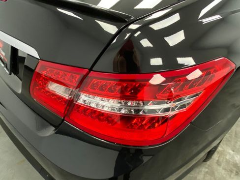 Used 2011 Mercedes-Benz E 550 Coupe w/ Premium 2 Pkg image 14