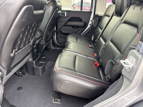 Certified 2020 Jeep Wrangler Unlimited Rubicon w/ Dual Top Group image 9