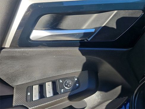 Used 2022 Mitsubishi Outlander SE image 23