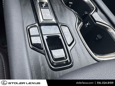 Used 2024 Lexus RX 350 w/ Convenience Package image 35