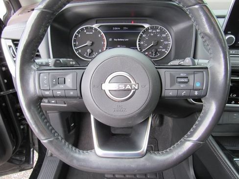 Certified 2023 Nissan Rogue SL AWD/4WD image 30