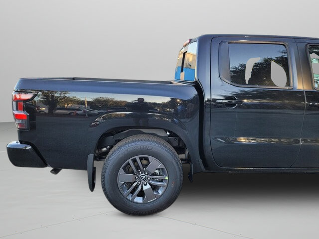 Used 2026 Nissan Frontier SV w/ Tow Package RWD image 8