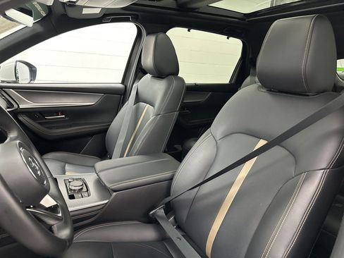 Certified 2024 MAZDA CX-90 Plug-In Hybrid w/ Premium Plus image 18