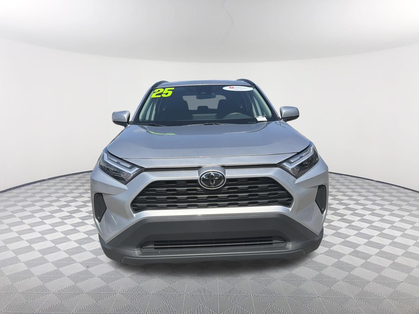 Certified 2025 Toyota RAV4 LE AWD/4WD image 2