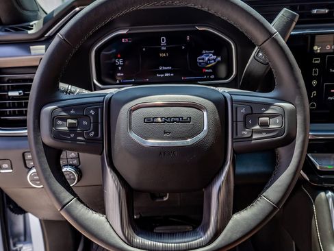 Used 2026 GMC Sierra 3500 Denali Ultimate AWD/4WD image 14