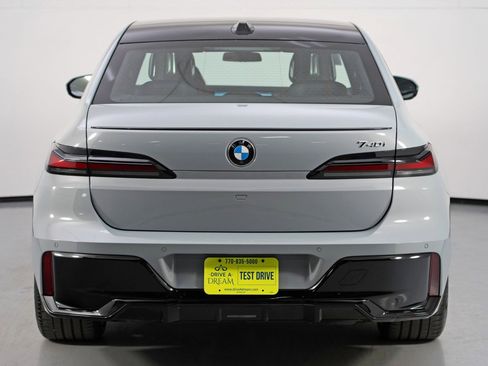 Used 2024 BMW 740i w/ Premium Package 2 image 62