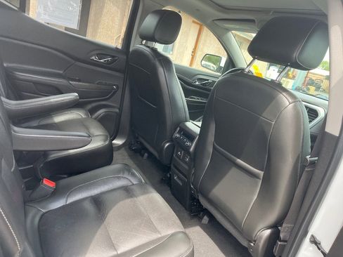 Used 2019 GMC Acadia SLT FWD image 35