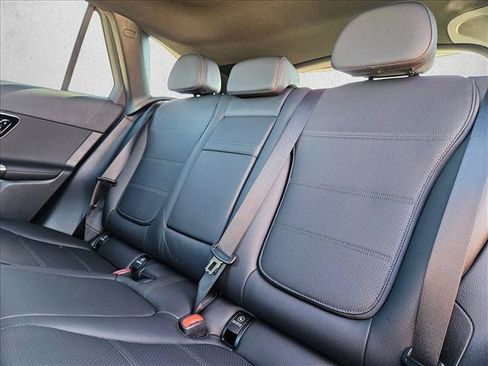 Certified 2026 Mercedes-Benz GLC 300 image 19