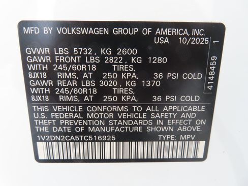 New 2026 Volkswagen Atlas SE image 28