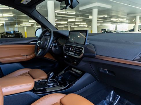 Used 2023 BMW X3 sDrive30i w/ M Sport Package RWD image 29