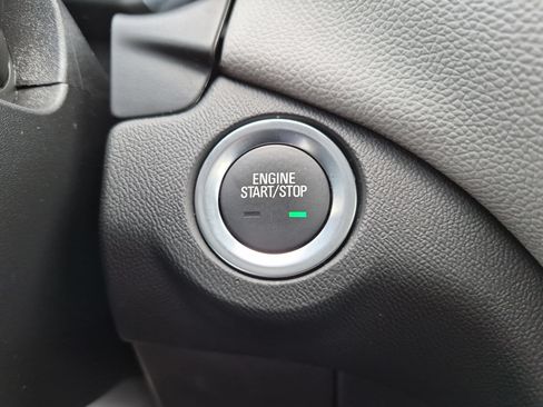 Certified 2022 Chevrolet Equinox LS AWD/4WD image 17