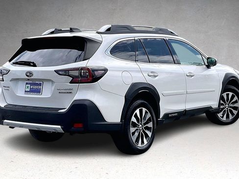 Used 2023 Subaru Outback Touring XT AWD/4WD image 6