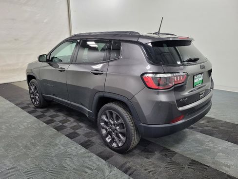 Used 2021 Jeep Compass Latitude AWD/4WD image 3