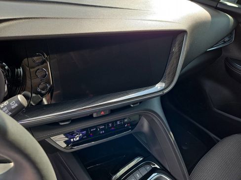 Used 2023 Buick Envision Preferred image 34