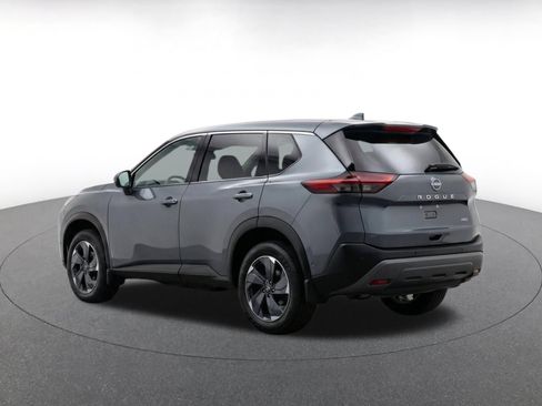 Used 2025 Nissan Rogue SV FWD image 5