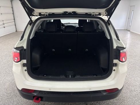Used 2018 Jeep Compass Trailhawk w/ Navigation Group image 24