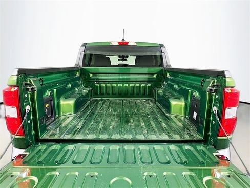 New 2025 Ford Maverick XLT w/ XLT Luxury Package image 24