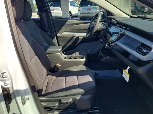 New 2027 Chevrolet Bolt LT FWD image 15