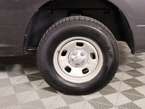 Used 2017 RAM 1500 Tradesman w/ Popular Equipment Group image 17