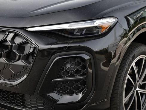 New 2026 Audi Q5 Premium Plus image 12
