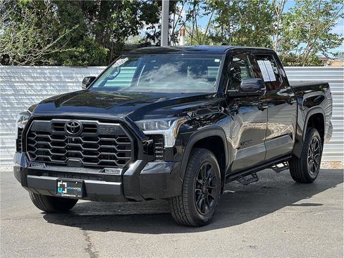 Used 2024 Toyota Tundra Limited w/ TRD Off-Road Package AWD/4WD image 6