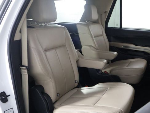Used 2024 Ford Expedition Max XLT image 35