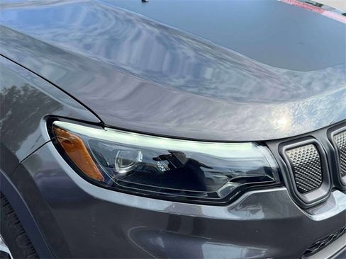 Used 2022 Jeep Compass Trailhawk w/ Trailhawk Elite Group image 12