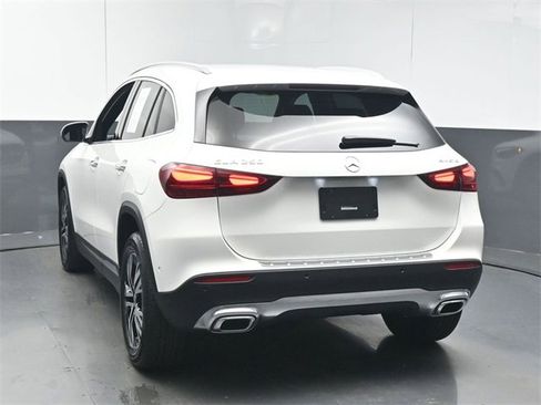 Used 2025 Mercedes-Benz GLA 250 GLA 250 image 6