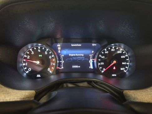 Used 2025 Jeep Compass Latitude image 20