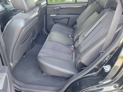 Used 2011 Hyundai Santa Fe SE FWD image 13