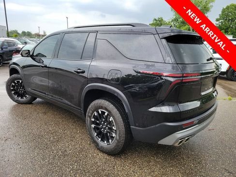 Used 2024 Chevrolet Traverse Z71 AWD/4WD image 5