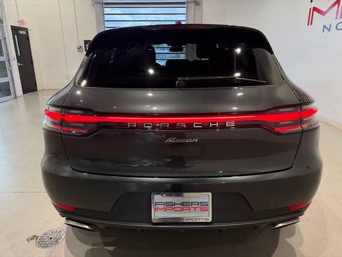 Used 2021 Porsche Macan AWD/4WD image 11