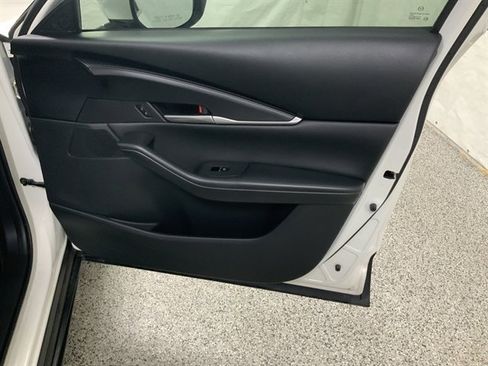 Used 2022 MAZDA CX-30 AWD 2.5 S w/ Select Package image 38
