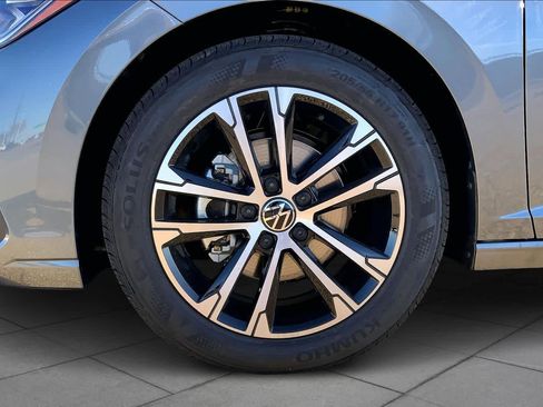 Used 2026 Volkswagen Jetta Sport FWD image 12