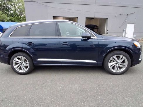Certified 2023 Audi Q7 2.0T Premium Plus w/ Convenience Package AWD/4WD image 9