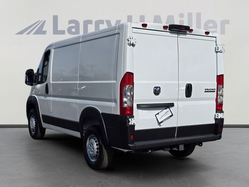 New 2026 RAM ProMaster 1500 w/ Convenience Group image 3