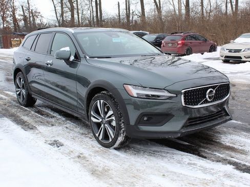 New 2026 Volvo V60 B5 Cross Country Plus w/ Protection Package Premier image 1