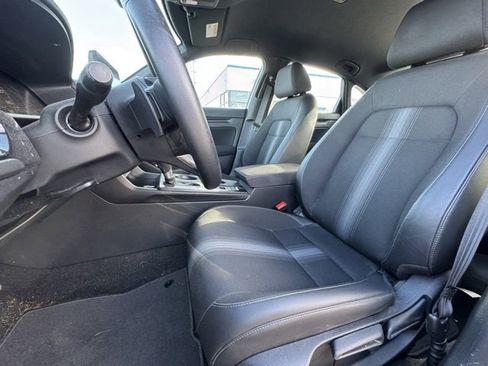 Used 2025 Honda Civic Sport image 13