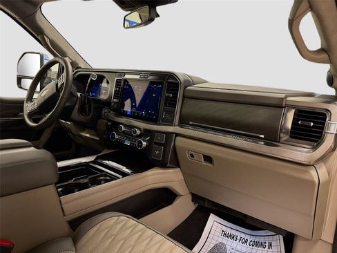 New 2025 Ford F350 Platinum w/ Platinum Plus Package image 30