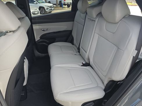New 2026 Hyundai Tucson Limited FWD image 14
