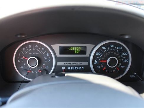 Used 2006 Ford Expedition XLT AWD/4WD image 15