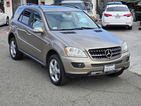 Used 2008 Mercedes-Benz ML 350 4MATIC image 6