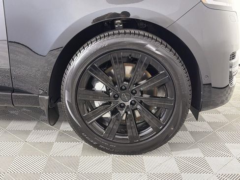 New 2026 Land Rover Range Rover SE image 33