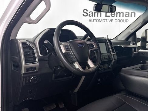 Used 2018 Ford F250 Lariat w/ Lariat Value Package AWD/4WD image 9