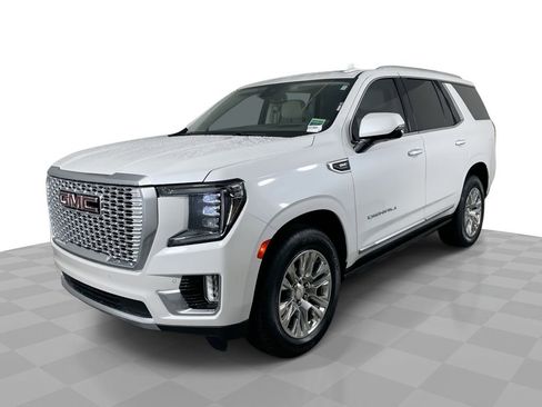 Used 2024 GMC Yukon Denali w/ Max Trailering Package image 1