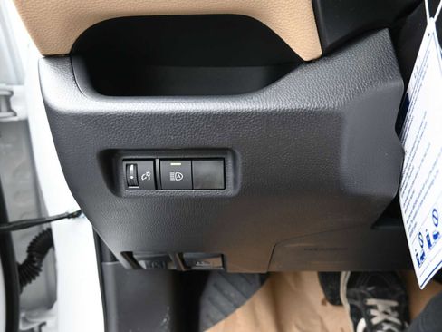 New 2025 Toyota RAV4 LE image 10