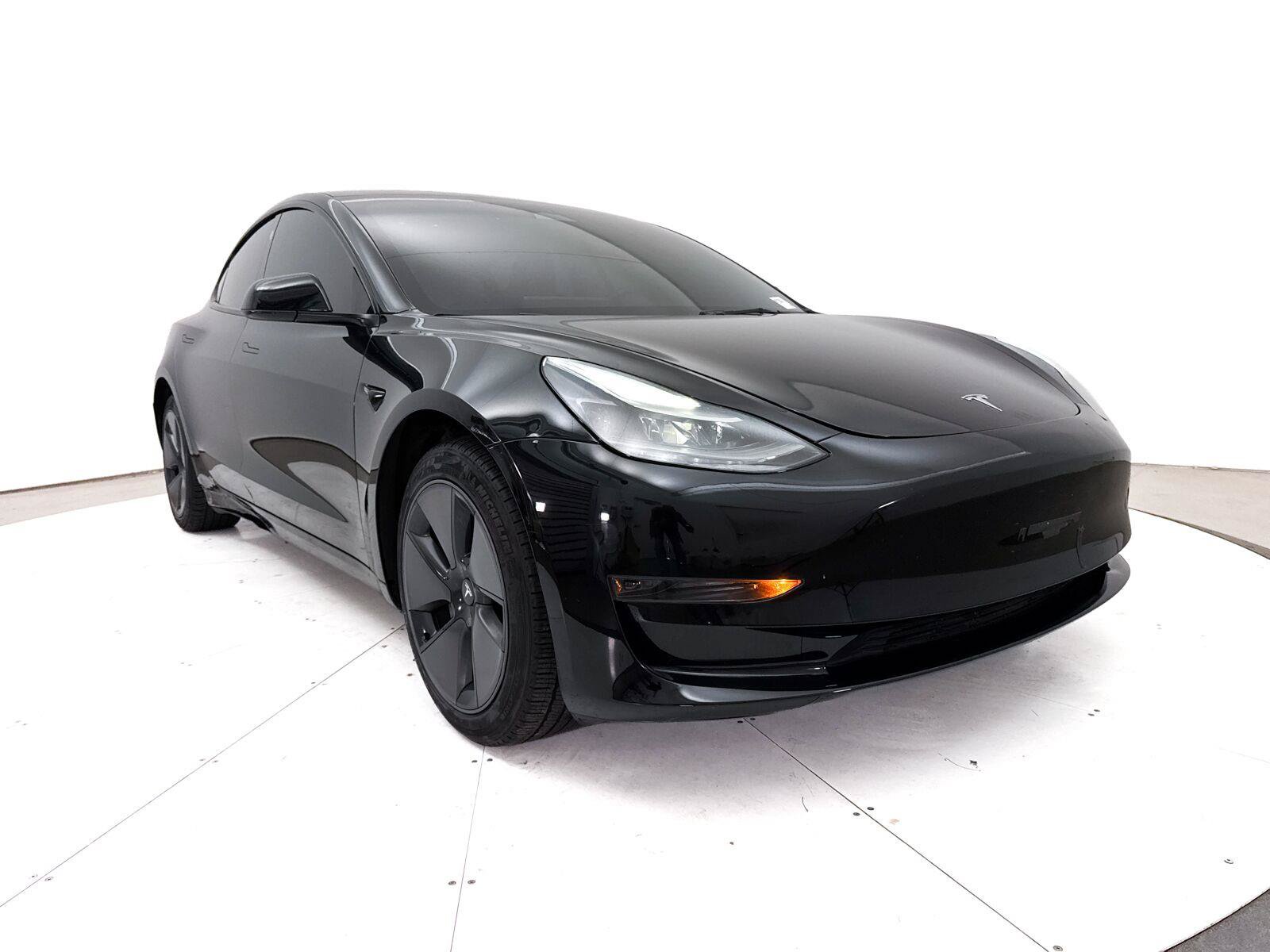 Used 2023 Tesla Model 3 Standard Range RWD image 11