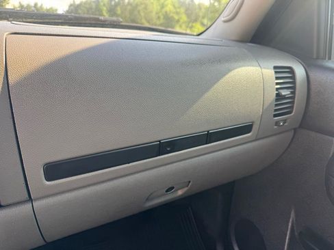 Used 2013 Chevrolet Silverado 1500 LS RWD image 32