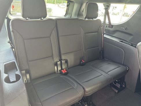 New 2026 GMC Yukon XL Elevation AWD/4WD image 39